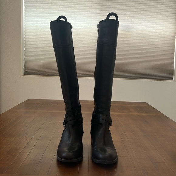 MARK FISHER - BLACK BUCKLE STYLE BOOT ZIP UP. - Picture 2 of 5